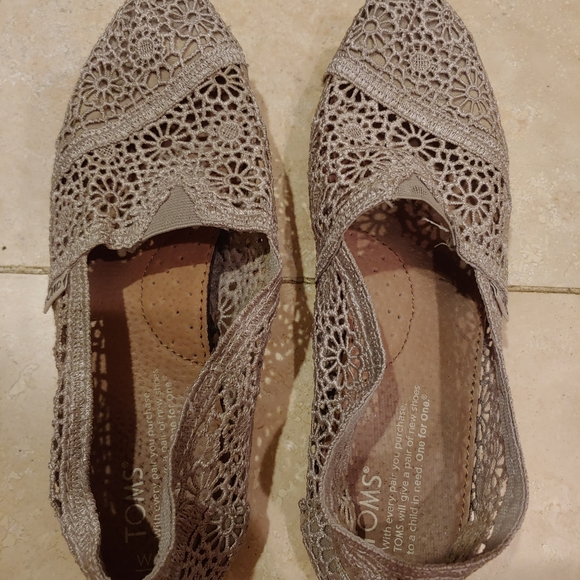 Tom's shoes - Picture 3 of 3